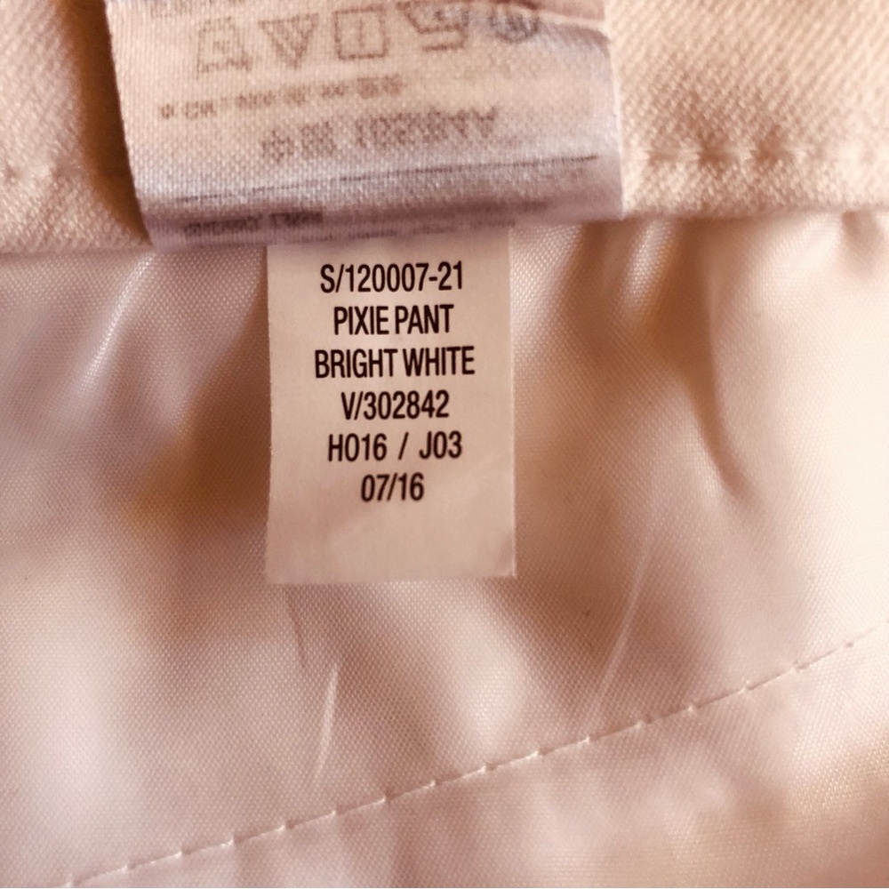 Old Navy White Pixie Pants - Size 14 - Picture 2 of 6